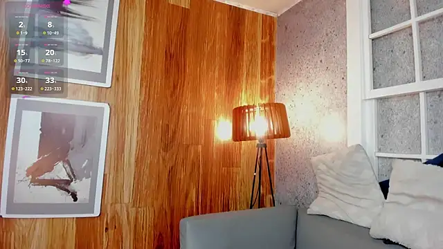 LucyLovelyy online show from 01-04-25, 12:59