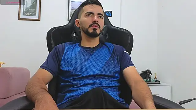 Massimoo 07 online show from 10-18-25, 03:13