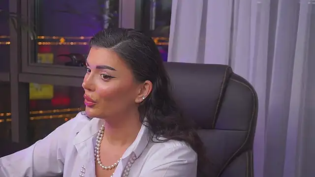 myakalifa online show from 12-30-24, 07:42