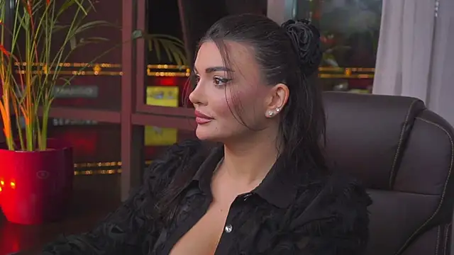 myakalifa online show from 01-07-25, 04:16