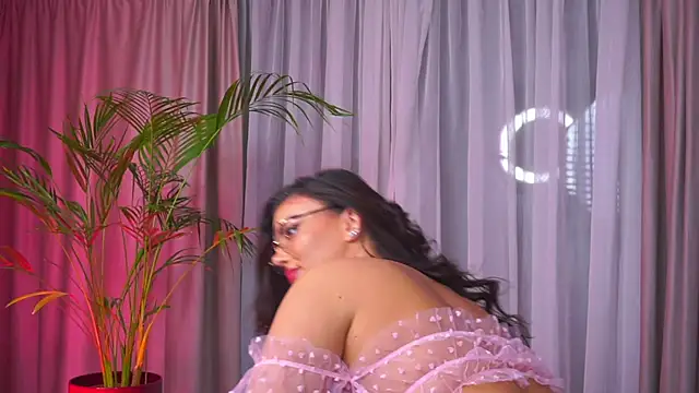 myakalifa online show from 02-01-25, 02:16