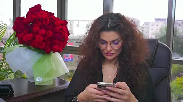 myakalifa online show from 10-08-25, 09:07