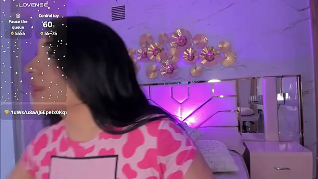 stefany duque1  online show from 12-24-24, 10:06