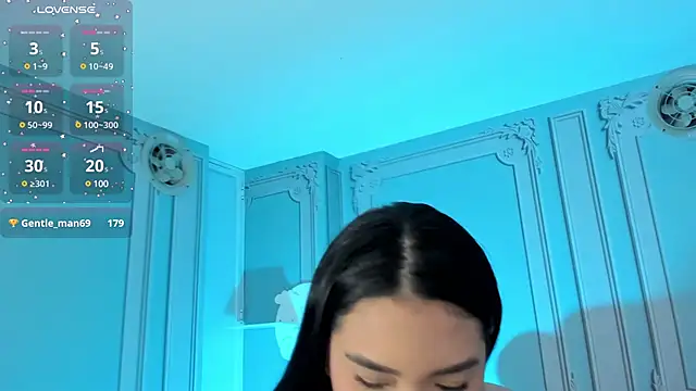 stefany duque1  online show from 12-29-24, 12:52