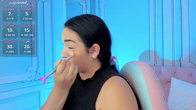 stefany duque1  online show from 01-21-25, 02:54