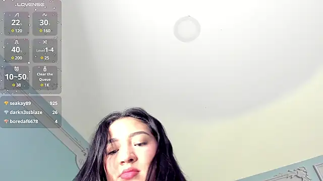 stefany duque1  online show from 01-25-25, 06:12