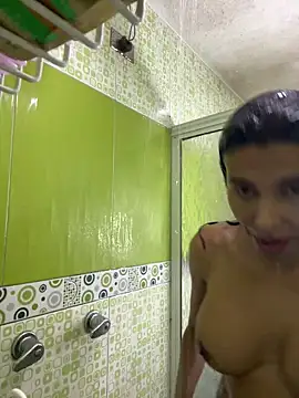 Ebonyxprincess  online show from 12-19-25, 07:43