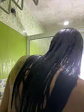 Ebonyxprincess  online show from 05-06-26, 08:25