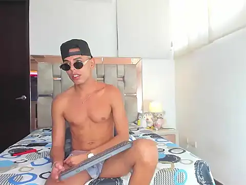 Daek Angel online show from 09-08-25, 02:49