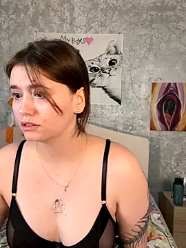 Sabrina shells online show from 10-02-25, 10:33