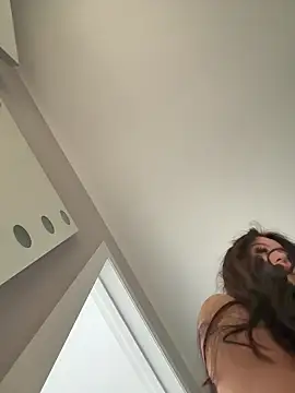 AndreaMood online show from 03-16-25, 04:20