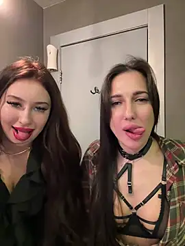 AndreaMood online show from 03-17-25, 10:17