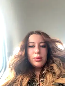 AndreaMood online show from 10-11-25, 01:38