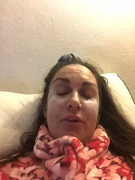 Snapshot of BELLAMORGANE1 chatting on 01-04-25, 07:02 BELLAMORGANE1 online show from 01-04-25, 07:02