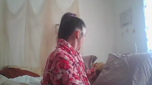 Snapshot of BELLAMORGANE1 chatting on 01-31-25, 03:44 BELLAMORGANE1 online show from 01-31-25, 03:44