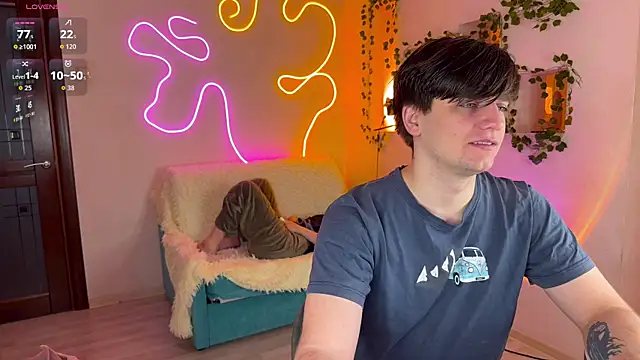 RobertAndLinela online show from 10-07-25, 06:43