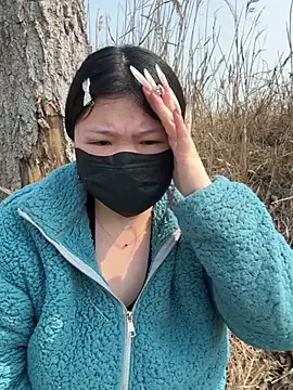 Snapshot of Happyou2 chatting on 03-08-25, 03:28 Happyou2 online show from 03-08-25, 03:28