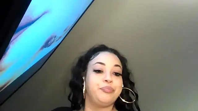 StephanieDaBeauty online show from 02-19-25, 07:39