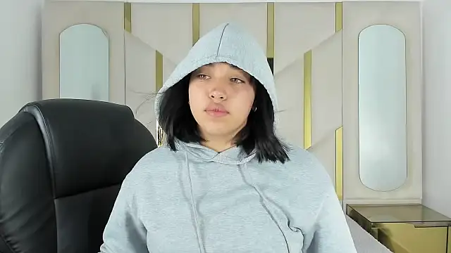 IsabellRodriguez18 online show from 09-25-25, 03:10