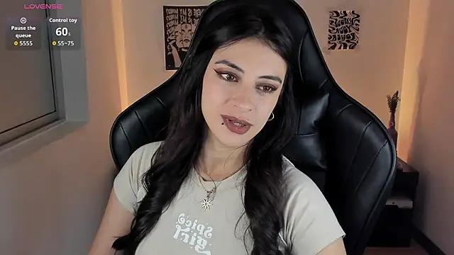 nala-saphir online show from 03-20-26, 07:02