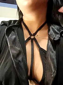 sexyhoney27 online show from 02-06-25, 09:49