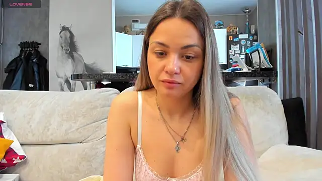 Mia   murrr online show from 05-12-26, 02:19