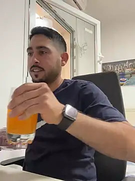 Snapshot of luffykingofpirets chatting on 02-02-25, 07:20 luffykingofpirets online show from 02-02-25, 07:20