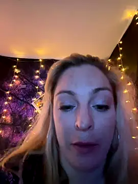 kayNkris online show from 10-23-25, 06:45