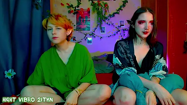 TrickyKitsune online show from 09-21-25, 11:56