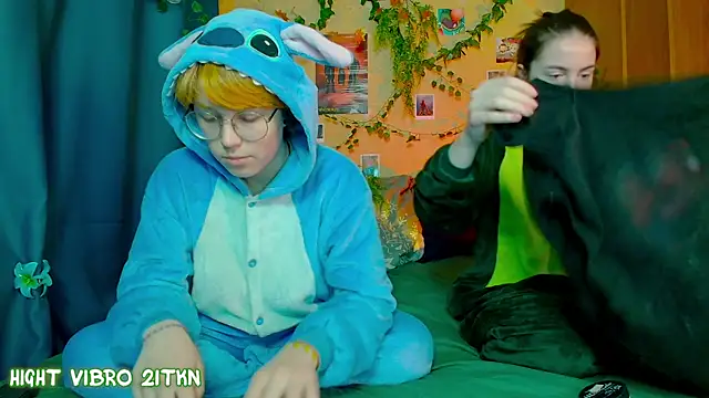 TrickyKitsune online show from 09-27-25, 09:58