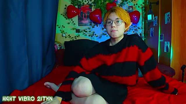 TrickyKitsune online show from 02-26-26, 03:33