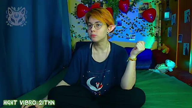 Snapshot of TrickyKitsune chatting on 03-07-26, 03:20 TrickyKitsune online show from 03-07-26, 03:20