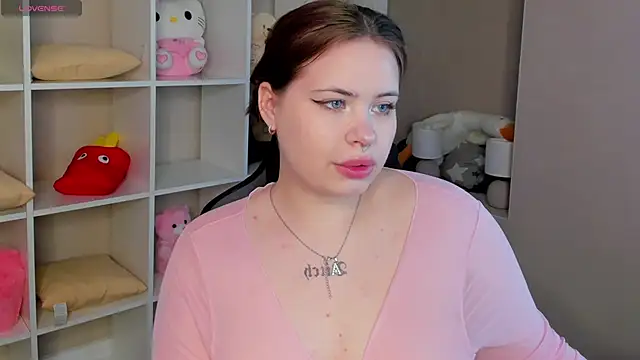 EricaElliott online show from 05-10-26, 09:14