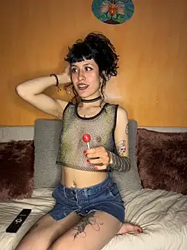 Snapshot of indira_k chatting on 02-28-26, 01:06 indira k online show from 02-28-26, 01:06