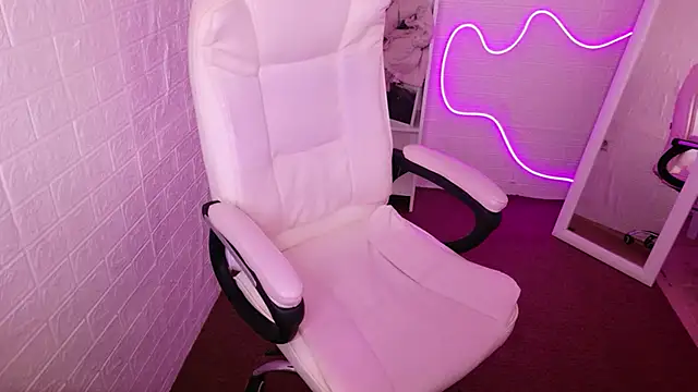 StellaFrost online show from 10-14-25, 03:24