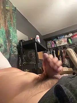 Snapshot of j_760 chatting on 10-29-25, 01:57 j 760 online show from 10-29-25, 01:57