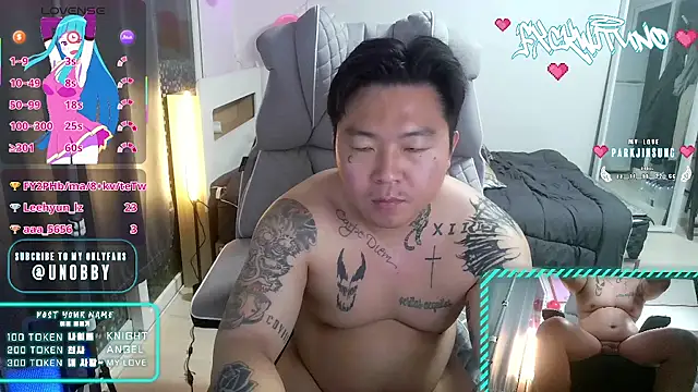 Snapshot of fxckwituno chatting on 02-16-25, 04:21 fxckwituno online show from 02-16-25, 04:21