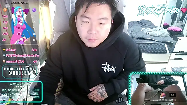 Snapshot of fxckwituno chatting on 02-19-25, 04:11 fxckwituno online show from 02-19-25, 04:11
