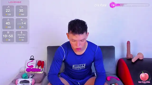 Snapshot of Nijinsky_LatinBoy chatting on 01-16-25, 10:10 Nijinsky LatinBoy online show from 01-16-25, 10:10