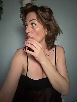 AlessasRoom online show from 10-10-25, 07:40