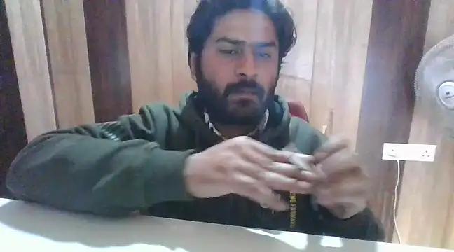 indihotguy online show from 02-06-25, 10:59