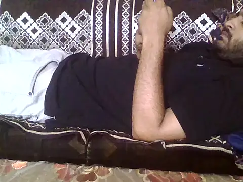 indihotguy online show from 05-06-26, 01:36