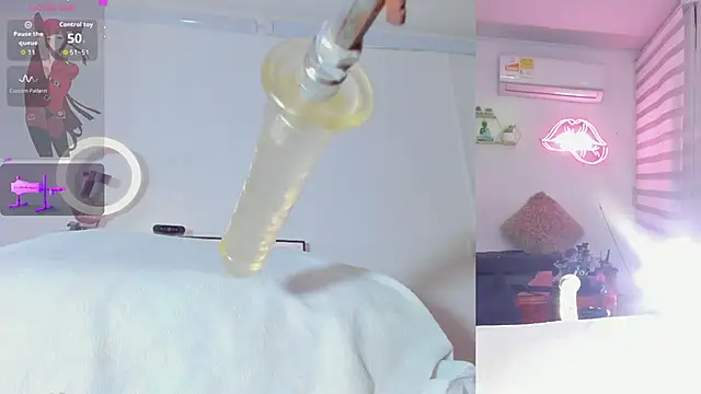 Maria Jones  online show from 02-26-26, 03:38