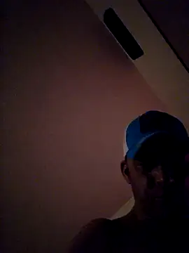 Snapshot of hotemberly_jake chatting on 11-22-25, 06:18 hotemberly jake online show from 11-22-25, 06:18