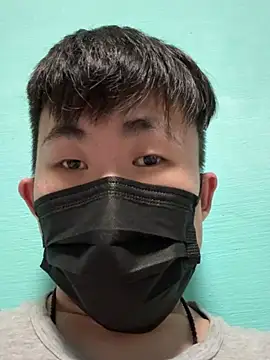 yj199510 online show from 12-25-24, 02:23