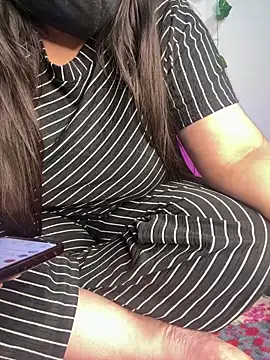 tanvihot2 online show from 09-30-25, 04:12