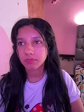 emmariders2 online show from 12-21-25, 03:08