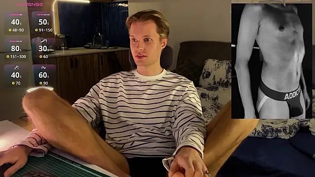 Snapshot of Leonnextdoor chatting on 02-13-26, 09:55 Leonnextdoor online show from 02-13-26, 09:55