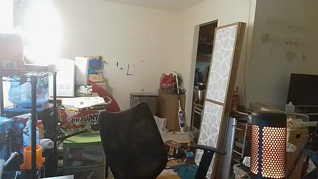 Snapshot of Hackensackneil chatting on 01-09-25, 12:30 Hackensackneil online show from 01-09-25, 12:30