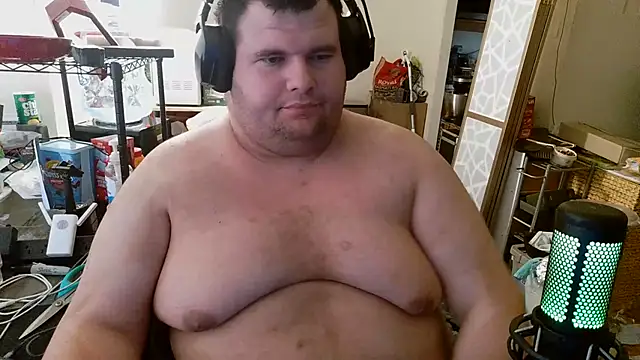 Snapshot of Hackensackneil chatting on 01-12-25, 09:19 Hackensackneil online show from 01-12-25, 09:19